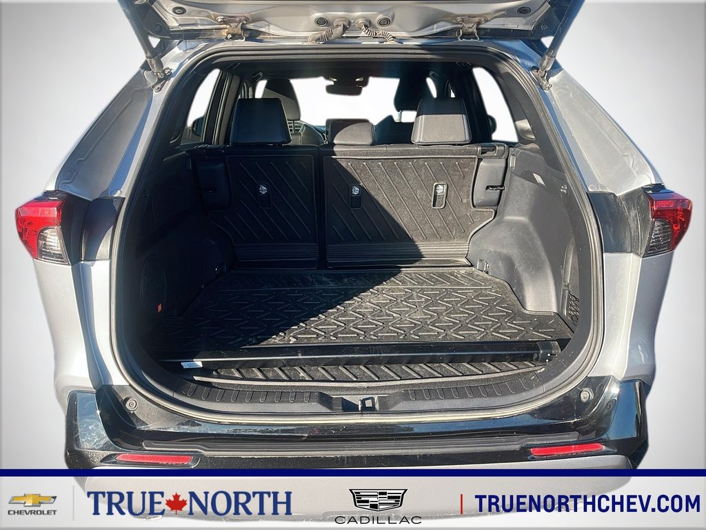 Toyota RAV4  2024 à North Bay, Ontario - 6 - w1024h768px