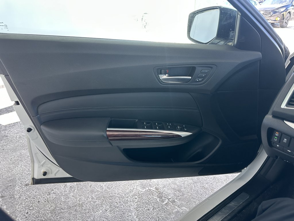 Acura TLX 4dr Sdn SH-AWD V6 Tech 2015 à Saint-Georges, Québec - 16 - w1024h768px
