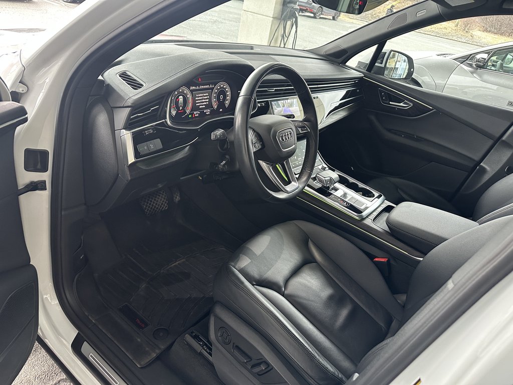 2023 Audi Q7 Komfort 55 TFSI quattro in Saint-Georges, Quebec - 11 - w1024h768px