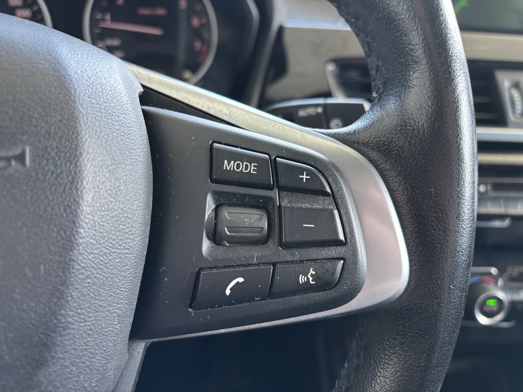 BMW X1 AWD 4dr xDrive28i 2016 à Saint-Georges, Québec - 13 - w1024h768px