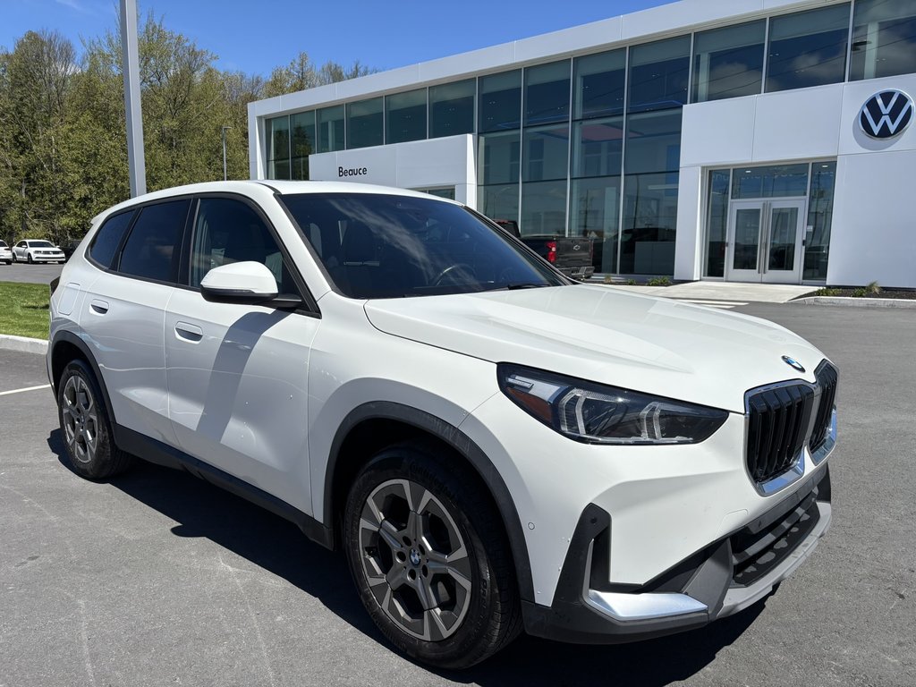 2023 BMW X1 xDrive28i Sports Activity Vehicle in Saint-Georges, Quebec - 1 - w1024h768px