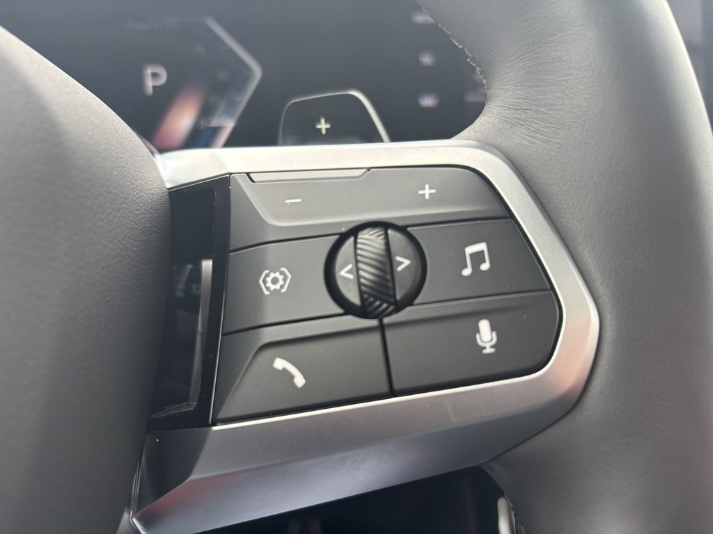 2025 BMW X1 xDrive28i Sports Activity Vehicle in Saint-Georges, Quebec - 15 - w1024h768px