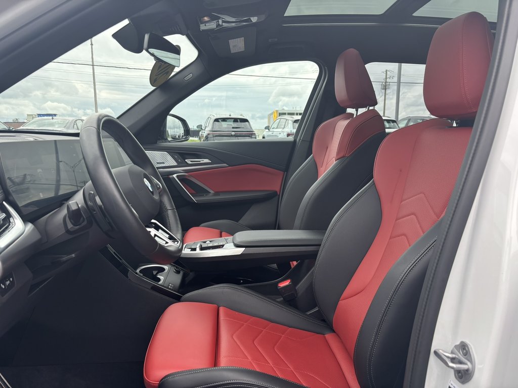 2025 BMW X1 xDrive28i Sports Activity Vehicle in Saint-Georges, Quebec - 9 - w1024h768px