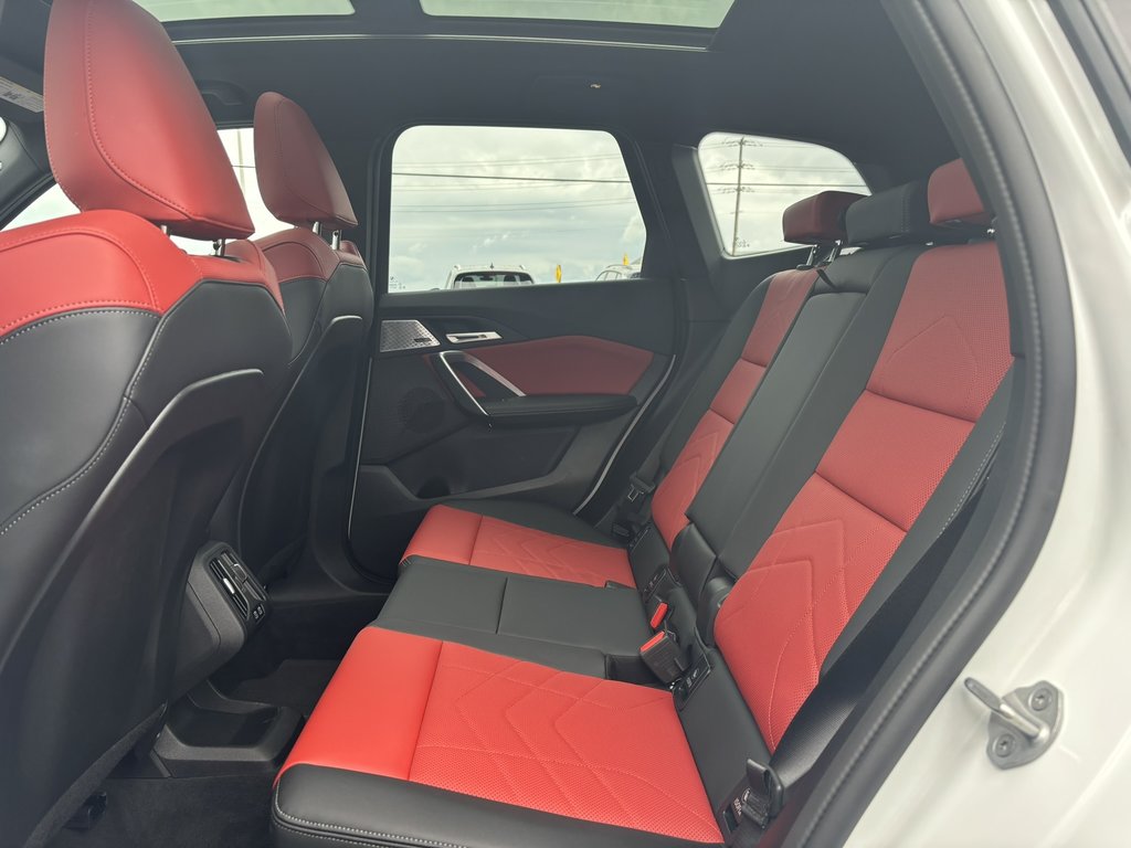 2025 BMW X1 xDrive28i Sports Activity Vehicle in Saint-Georges, Quebec - 8 - w1024h768px