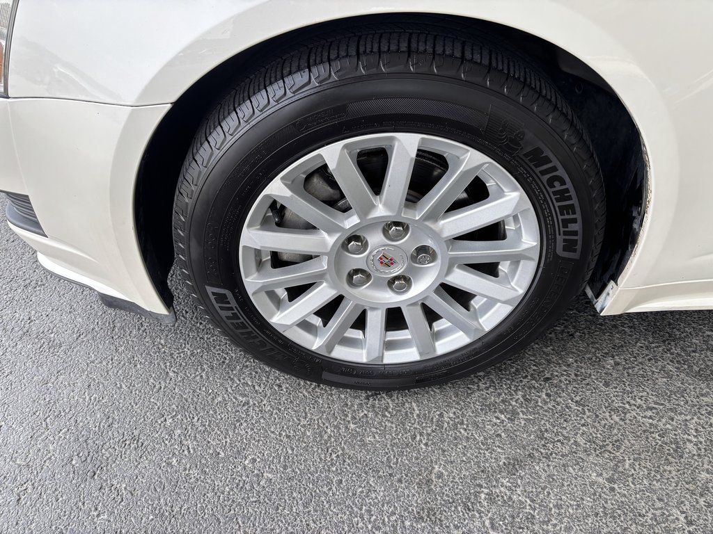 2013 Cadillac CTS 4dr Sdn 3.0L Luxury AWD in Saint-Georges, Quebec - 9 - w1024h768px