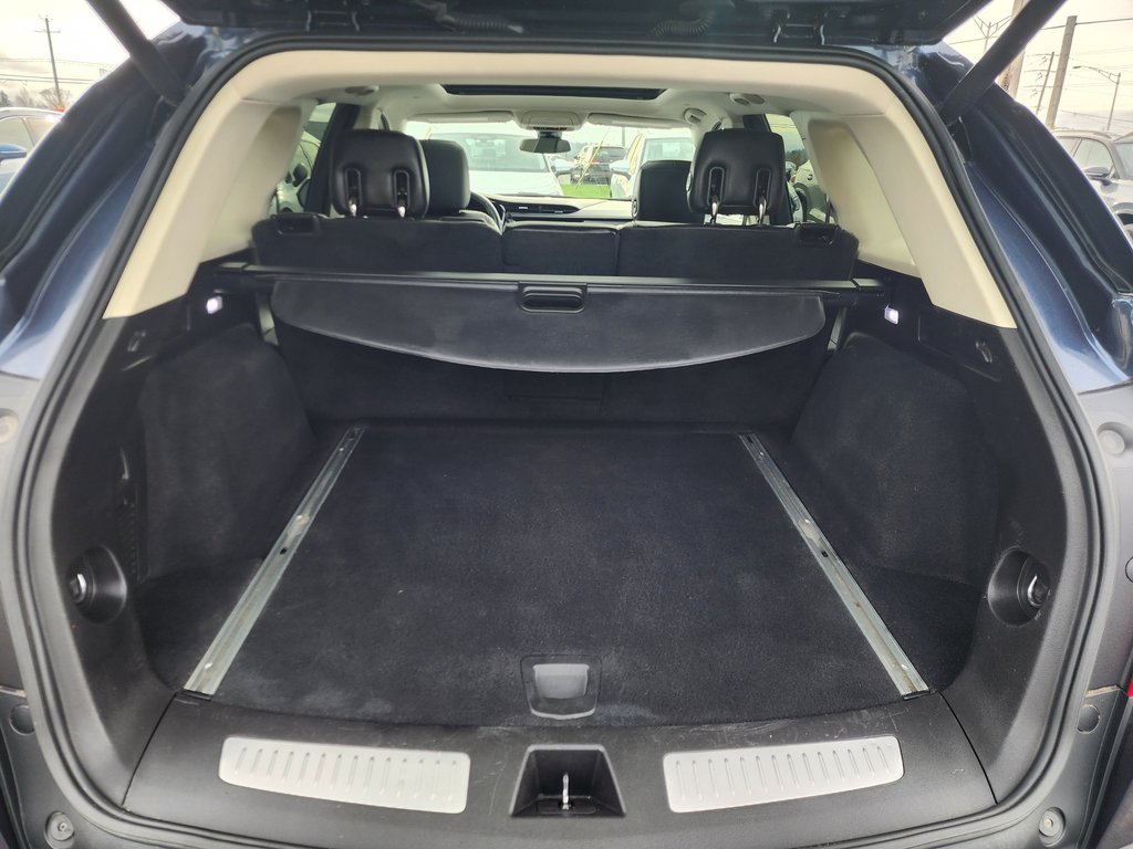 2018 Cadillac XT5 AWD 4dr Luxury in Saint-Georges, Quebec - 18 - w1024h768px