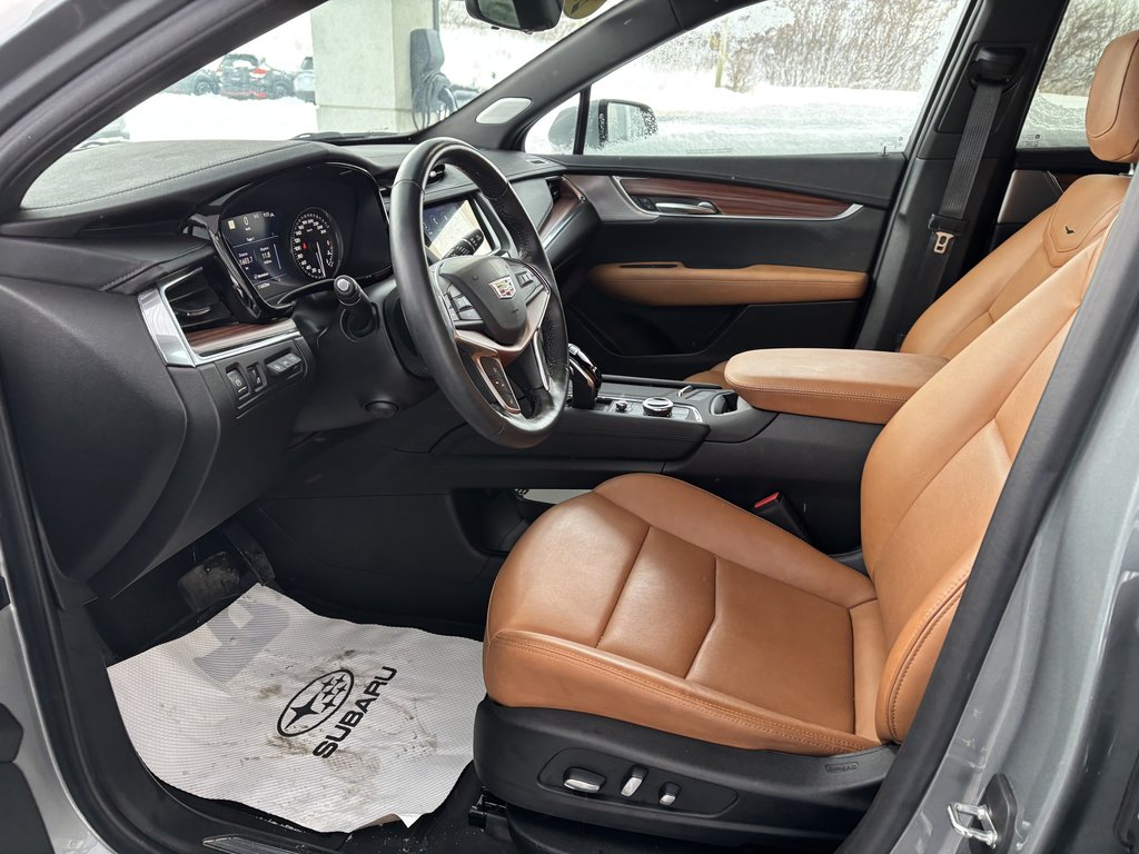 Cadillac XT5 AWD 4dr Premium Luxury 2023 à Saint-Georges, Québec - 11 - w1024h768px