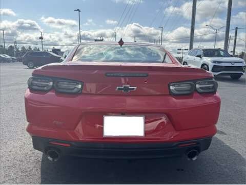 2019 Chevrolet Camaro 2LT in Saint-Georges, Quebec - 5 - w1024h768px
