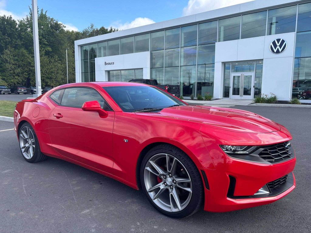 2019 Chevrolet Camaro 2LT in Saint-Georges, Quebec - 1 - w1024h768px