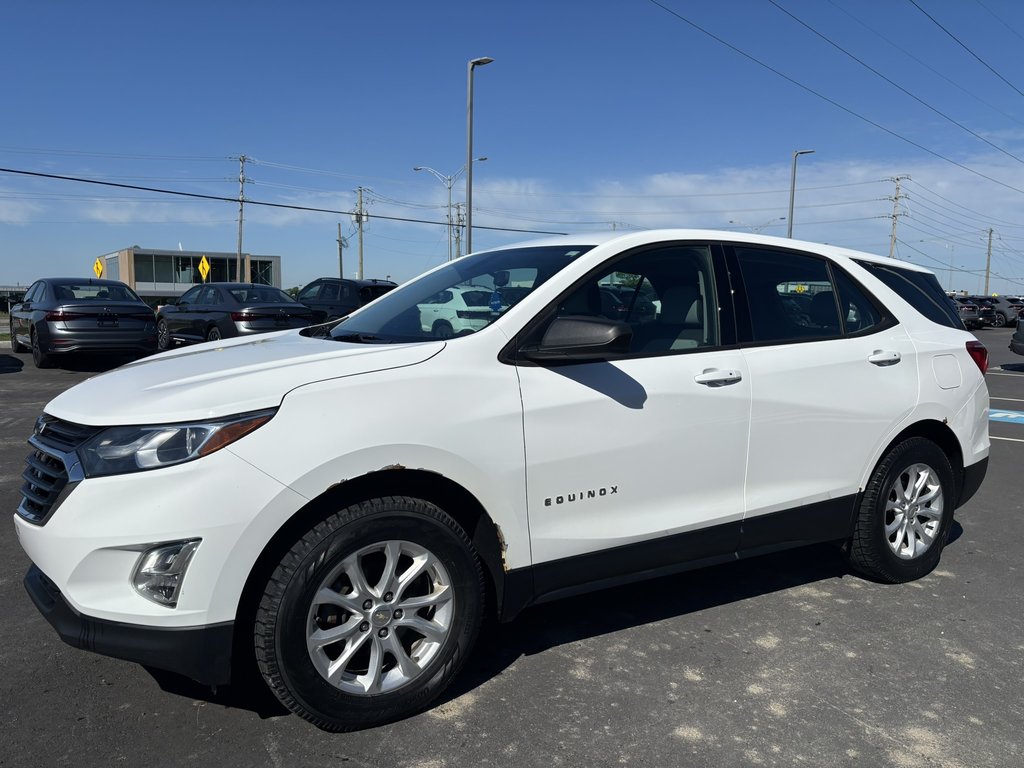 2018 Chevrolet Equinox AWD 4dr LS w-1LS in Saint-Georges, Quebec - 3 - w1024h768px