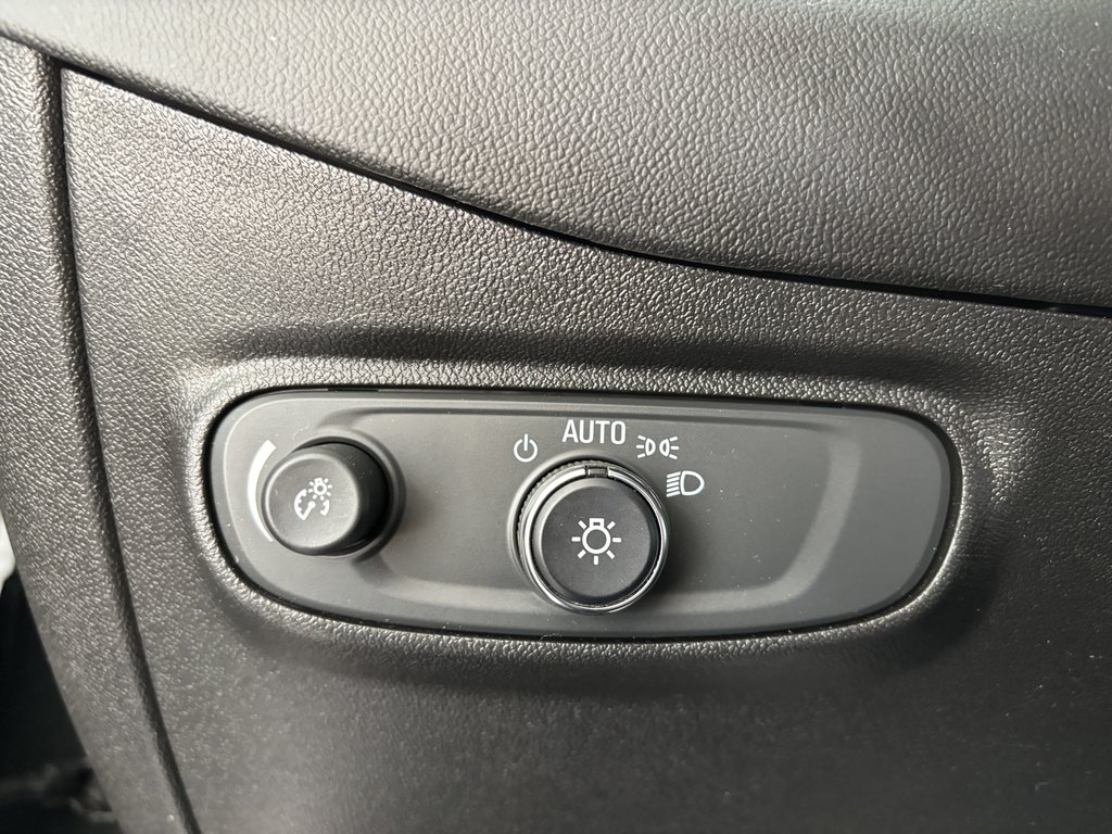 Chevrolet Equinox AWD 4dr LS w-1LS 2019 à Saint-Georges, Québec - 19 - w1024h768px