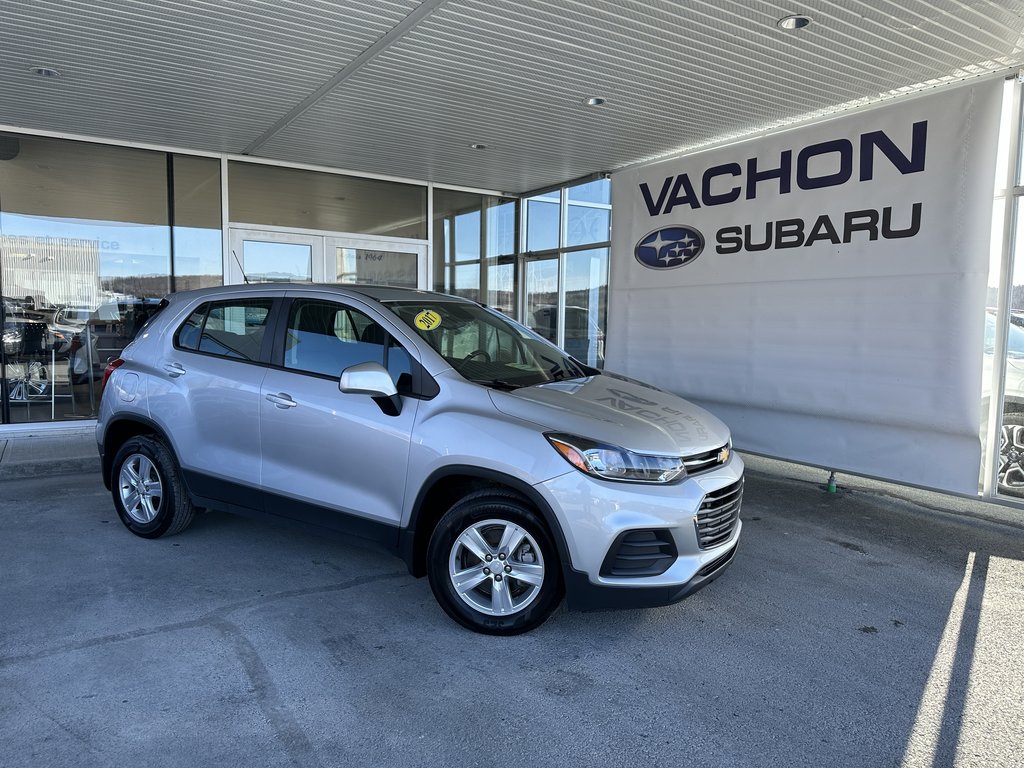 2017  Trax AWD 4dr LS in Saint-Georges, Quebec - 1 - w1024h768px