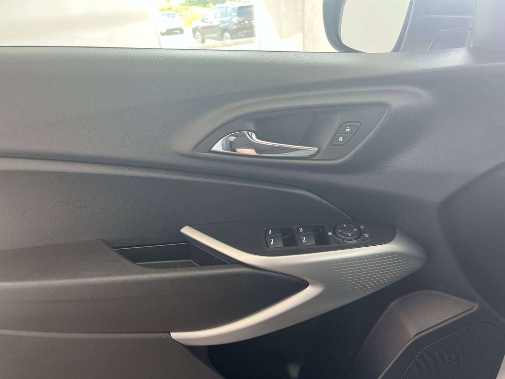 2024 Chevrolet Trax 1RS in Saint-Georges, Quebec - 18 - w1024h768px