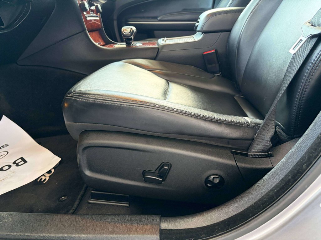 Chrysler 300 Touring 2014 à Saint-Georges, Québec - 19 - w1024h768px