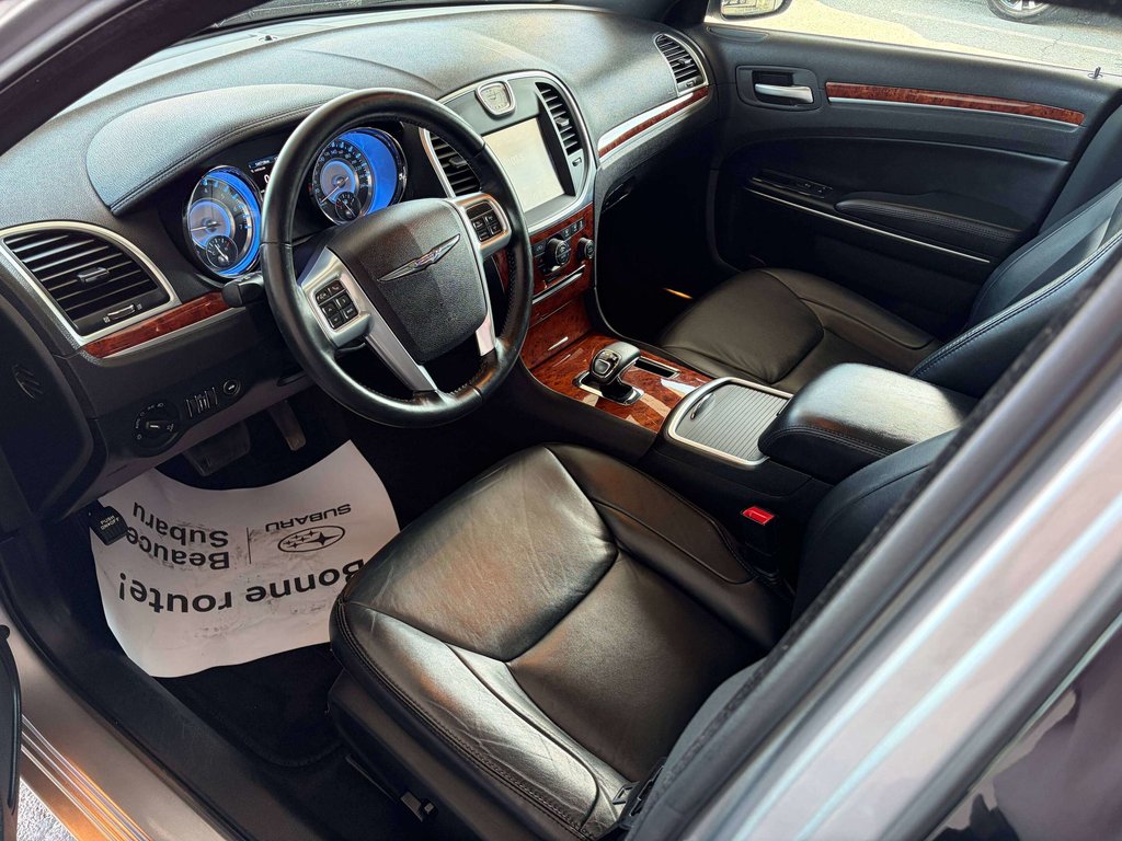 Chrysler 300 Touring 2014 à Saint-Georges, Québec - 10 - w1024h768px