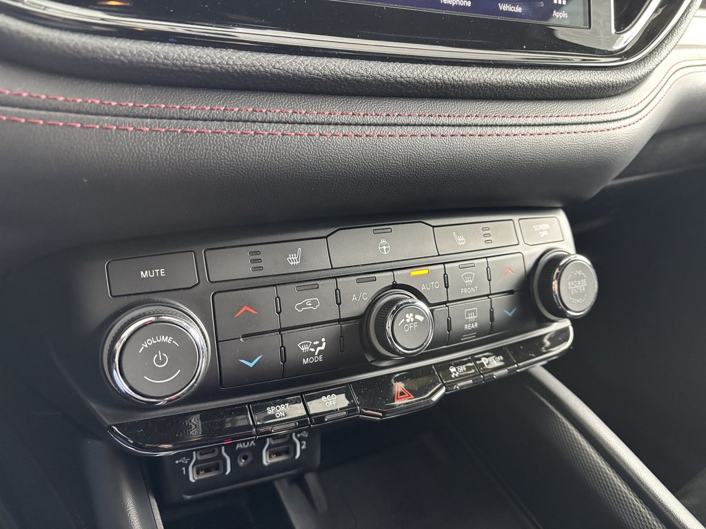 2022 Dodge Durango R-T AWD in Saint-Georges, Quebec - 16 - w1024h768px
