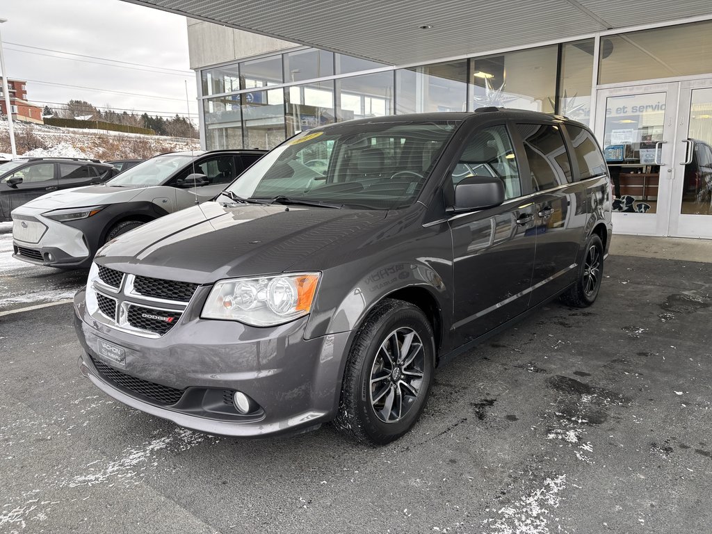 2018  Grand Caravan Crew Plus 2WD in Saint-Georges, Quebec - 7 - w1024h768px