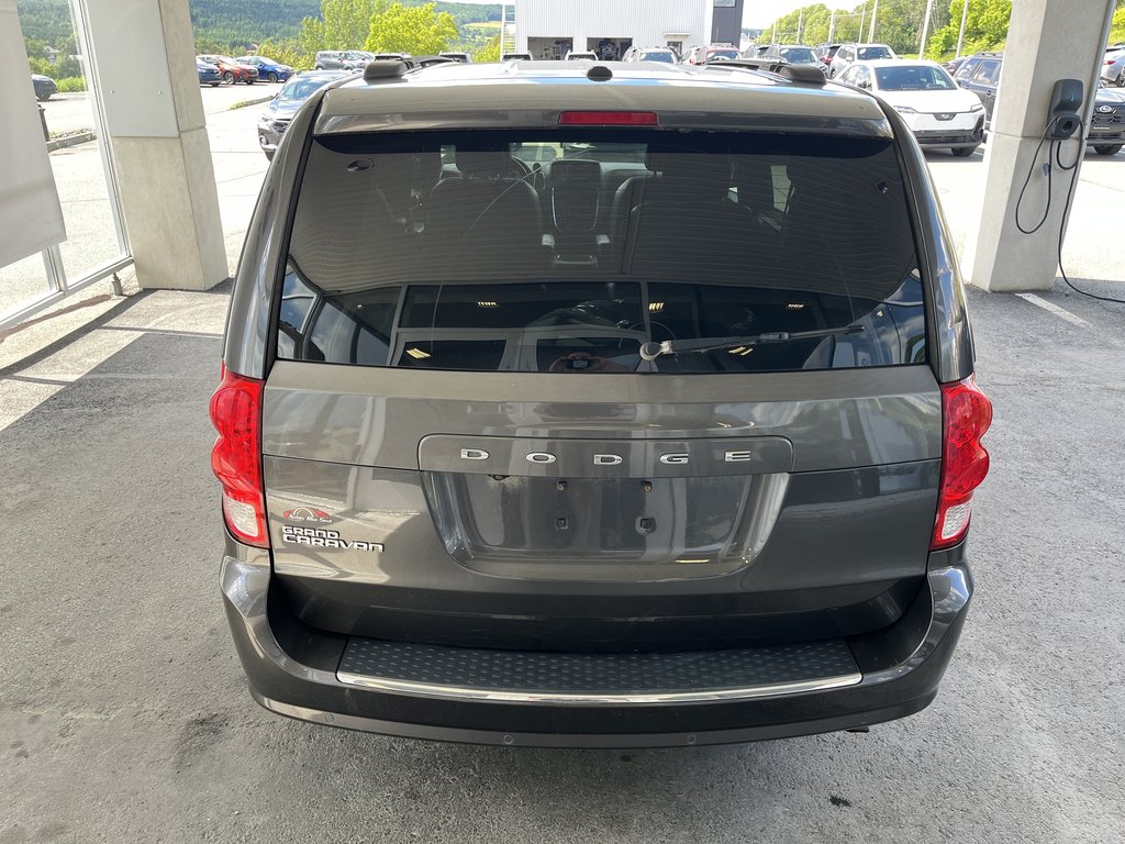 2020 Dodge Grand Caravan Premium Plus 2WD in Saint-Georges, Quebec - 6 - w1024h768px