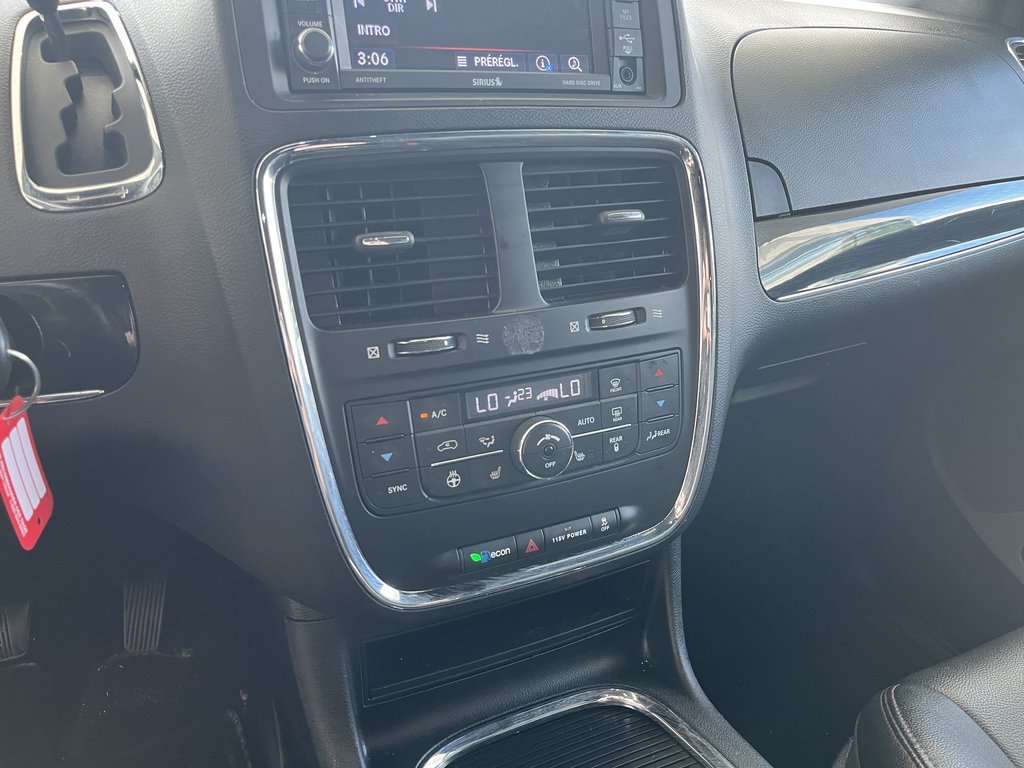 2020 Dodge Grand Caravan Premium Plus 2WD in Saint-Georges, Quebec - 13 - w1024h768px