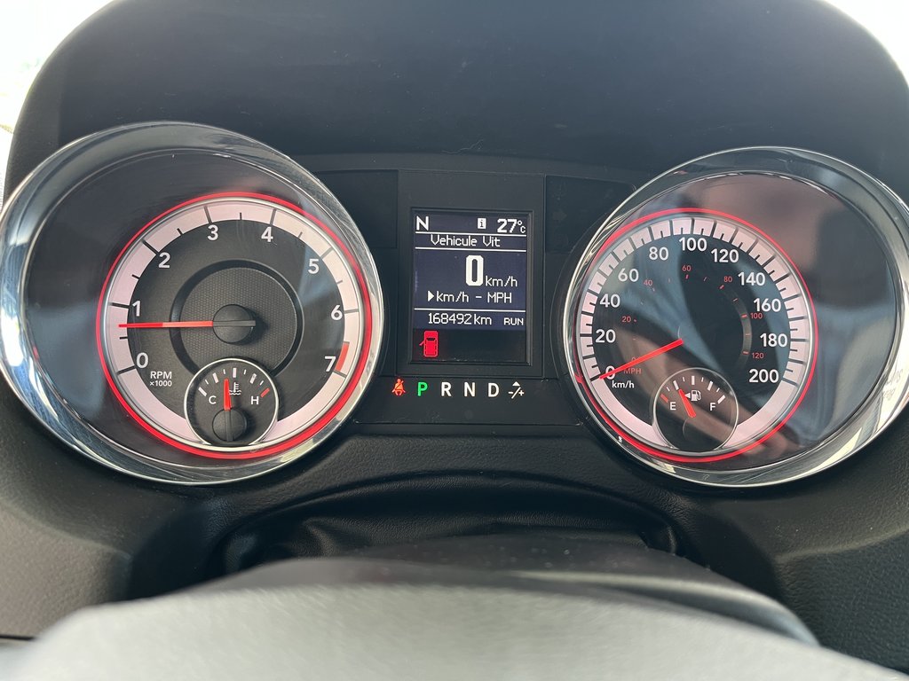 2020 Dodge Grand Caravan Premium Plus 2WD in Saint-Georges, Quebec - 11 - w1024h768px