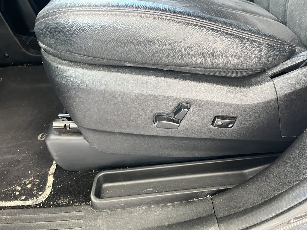 2020 Dodge Grand Caravan Premium Plus 2WD in Saint-Georges, Quebec - 18 - w1024h768px