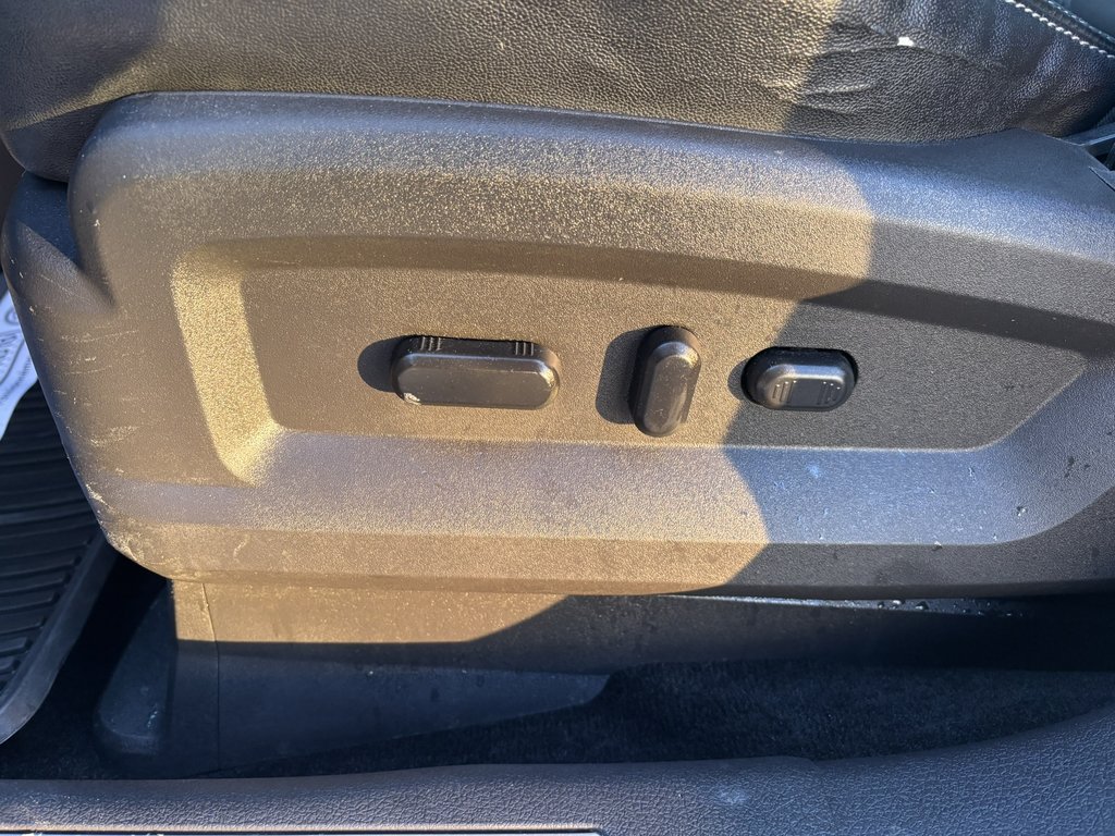 2013 Ford Edge 4dr Sport AWD in Saint-Georges, Quebec - 8 - w1024h768px