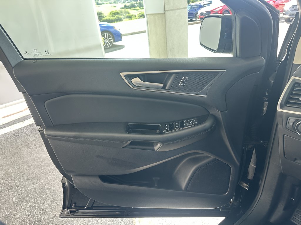 Ford Edge SEL AWD 2020 à Saint-Georges, Québec - 19 - w1024h768px