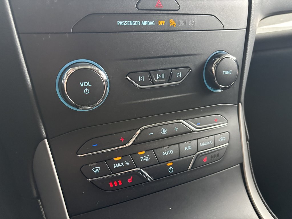 2020 Ford Edge SEL AWD in Saint-Georges, Quebec - 17 - w1024h768px