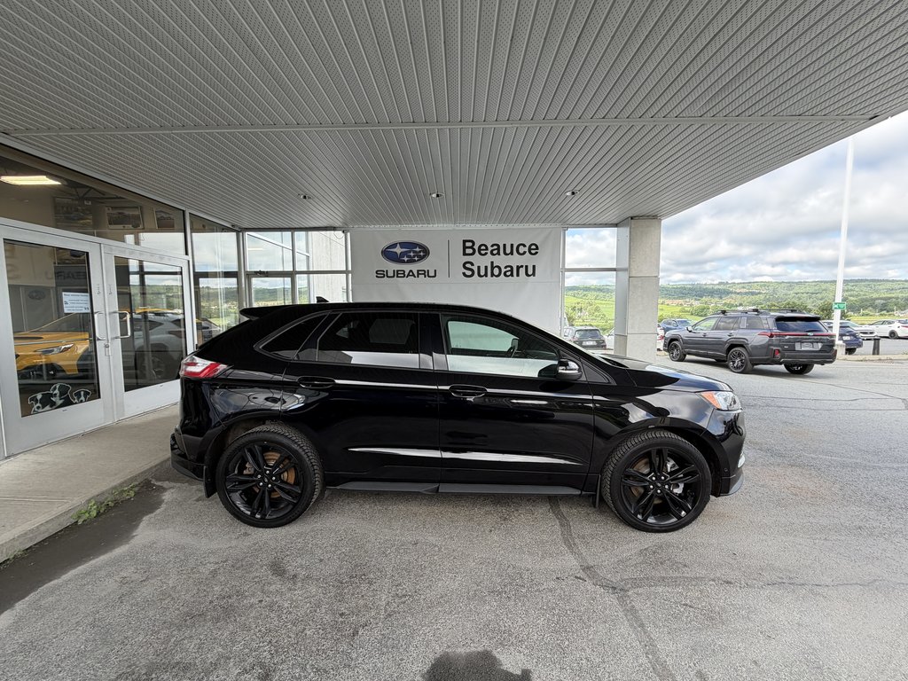 Ford Edge ST AWD 2023 à Saint-Georges, Québec - 2 - w1024h768px