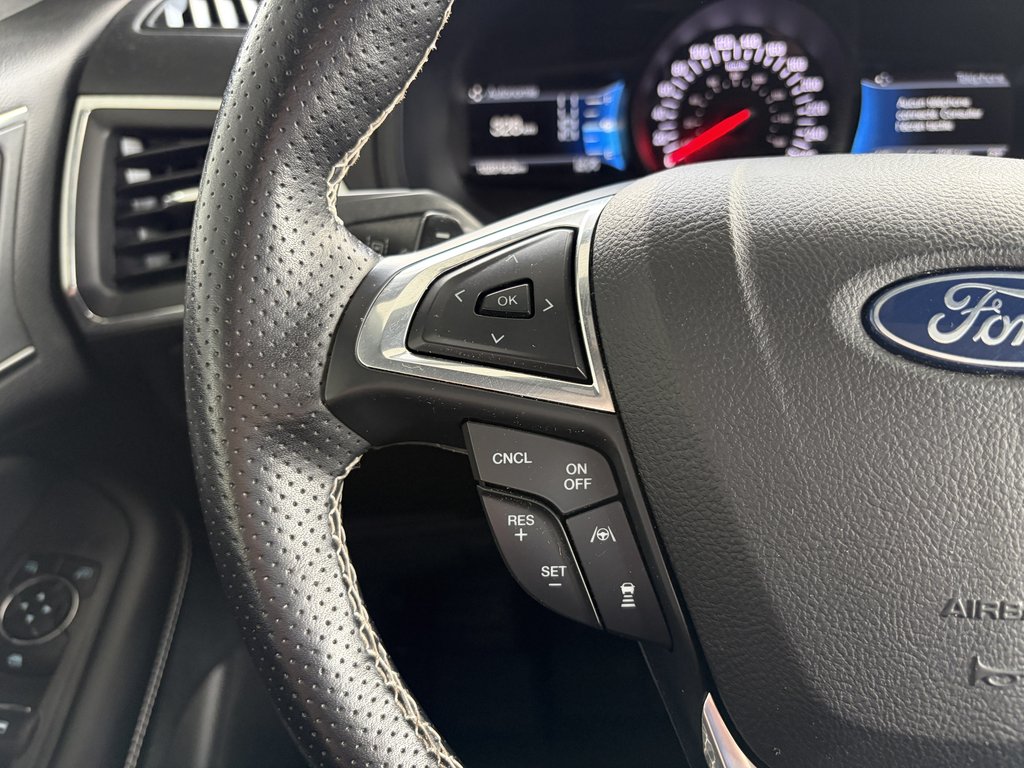 Ford Edge ST AWD 2023 à Saint-Georges, Québec - 16 - w1024h768px
