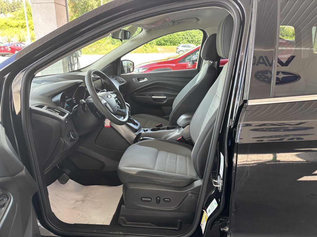 2014 Ford Escape 4WD 4dr SE in Saint-Georges, Quebec - 11 - w1024h768px