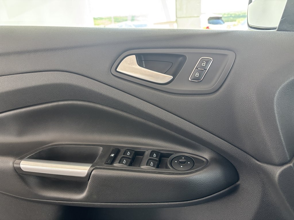 2014 Ford Escape 4WD 4dr SE in Saint-Georges, Quebec - 21 - w1024h768px