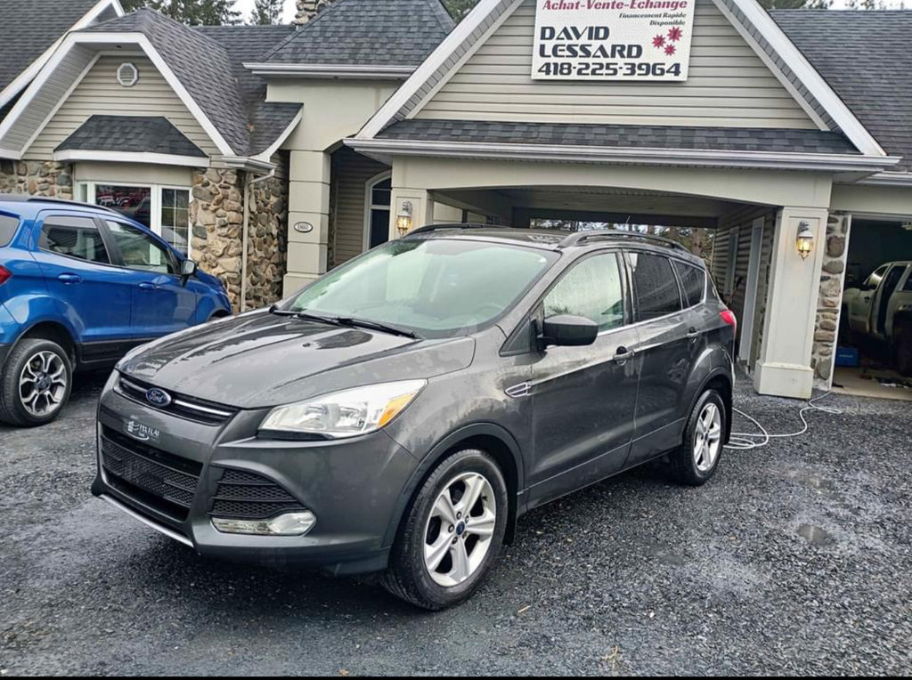 2016  Escape FWD 4dr SE in Saint-Georges, Quebec - 1 - w1024h768px