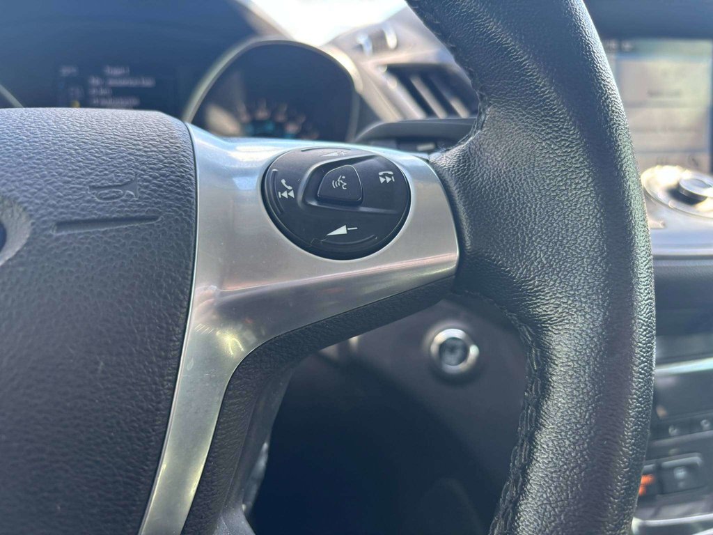 Ford Escape Titanium 2016 à Saint-Georges, Québec - 11 - w1024h768px
