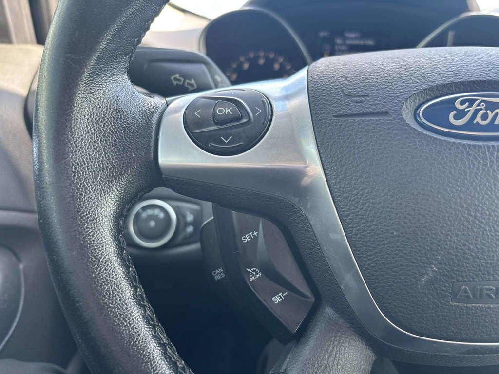 Ford Escape Titanium 2016 à Saint-Georges, Québec - 10 - w1024h768px