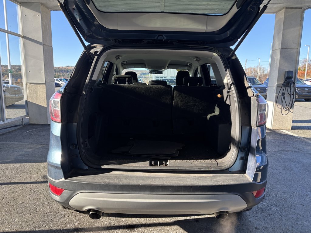 2018 Ford Escape SE FWD in Saint-Georges, Quebec - 20 - w1024h768px