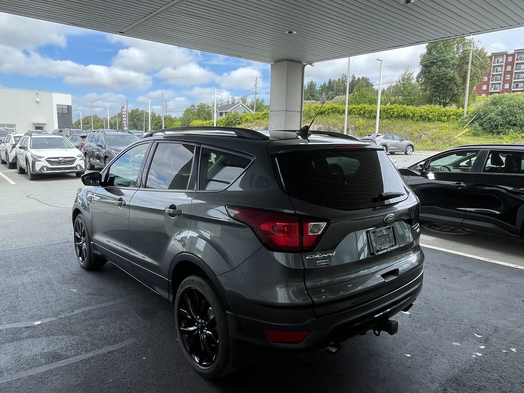 2019  Escape Titanium 4WD in Saint-Georges, Quebec - 5 - w1024h768px