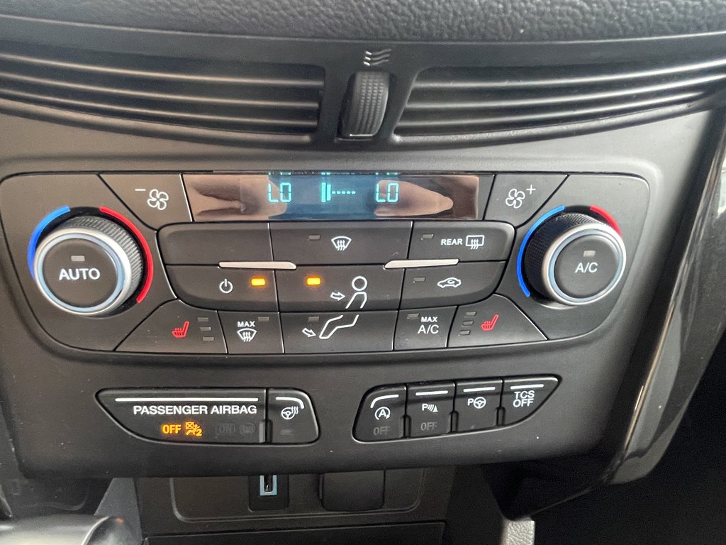 2019  Escape Titanium 4WD in Saint-Georges, Quebec - 19 - w1024h768px