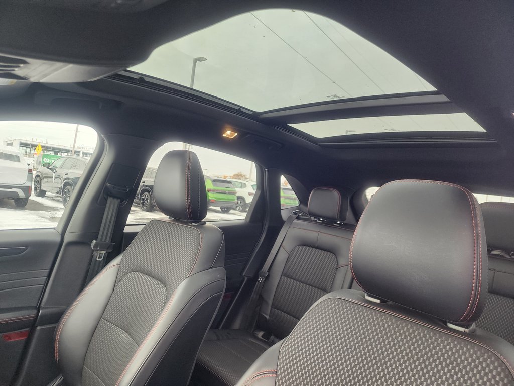 2023 Ford Escape ST-Line Elite AWD in Saint-Georges, Quebec - 8 - w1024h768px