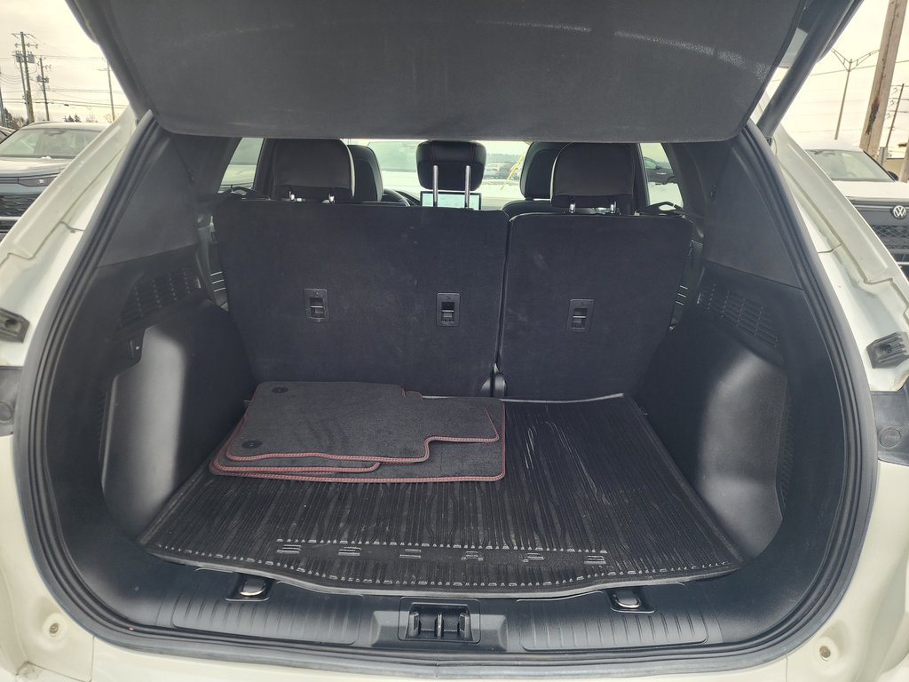 2023 Ford Escape ST-Line Elite AWD in Saint-Georges, Quebec - 4 - w1024h768px