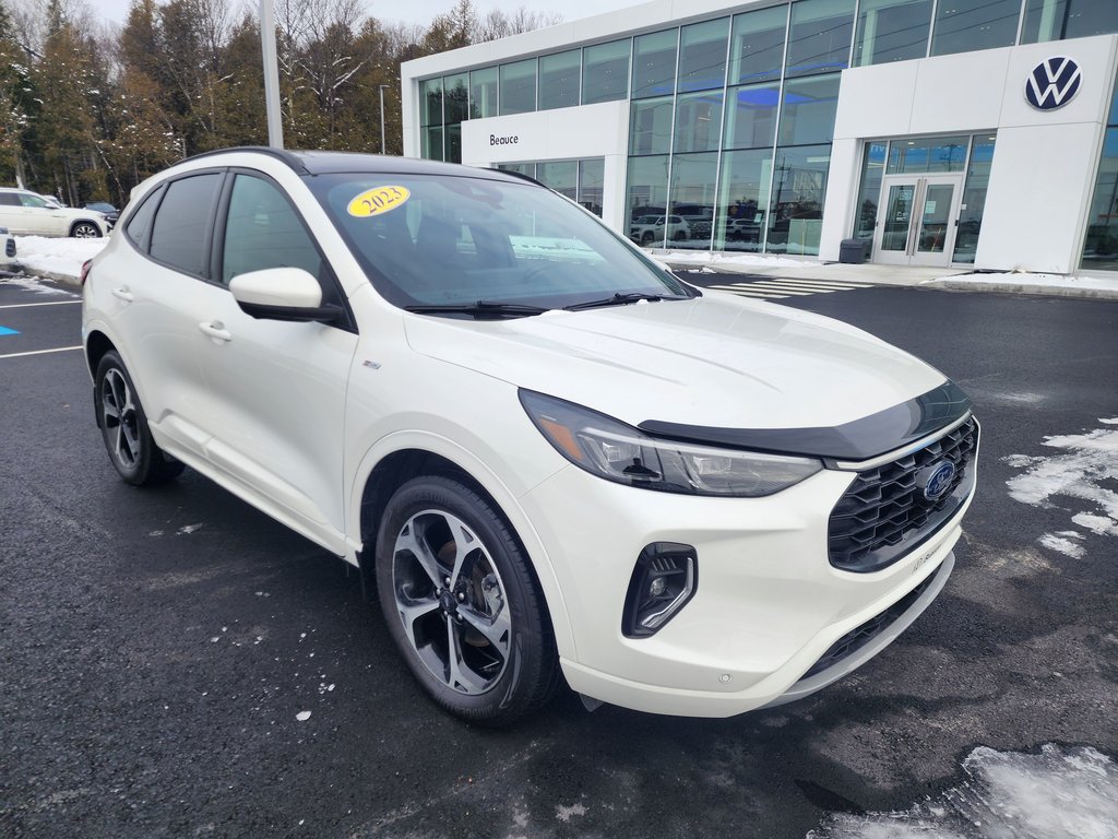 2023 Ford Escape ST-Line Elite AWD in Saint-Georges, Quebec - 1 - w1024h768px