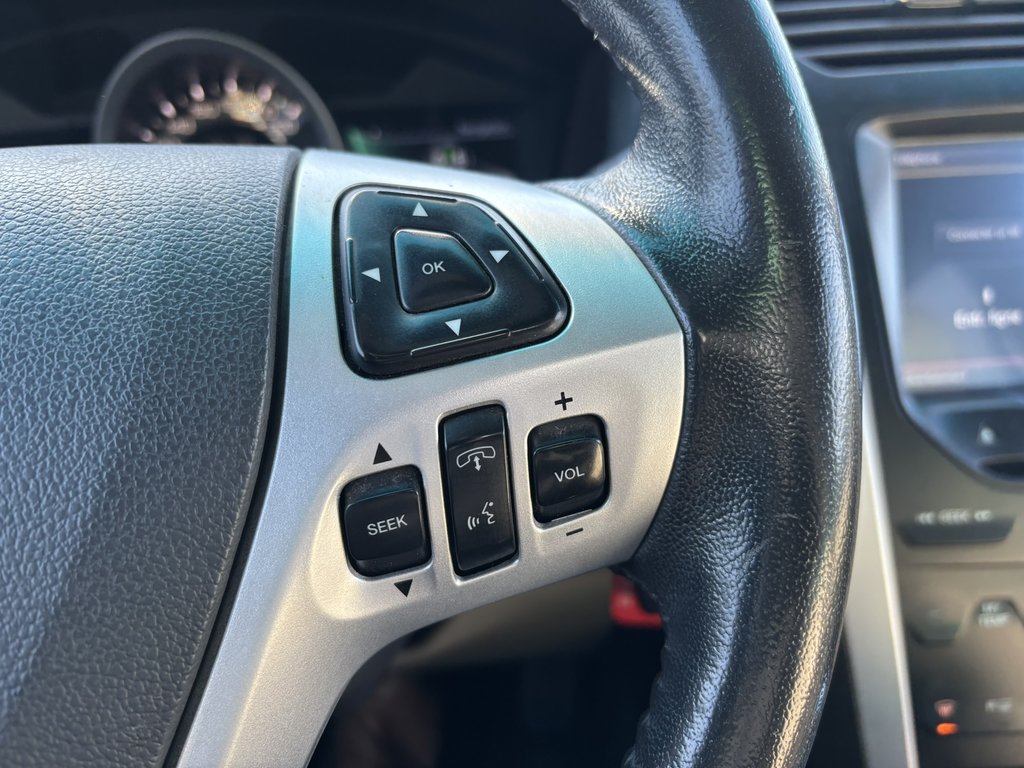 2014 Ford Explorer 4WD 4dr XLT in Saint-Georges, Quebec - 13 - w1024h768px