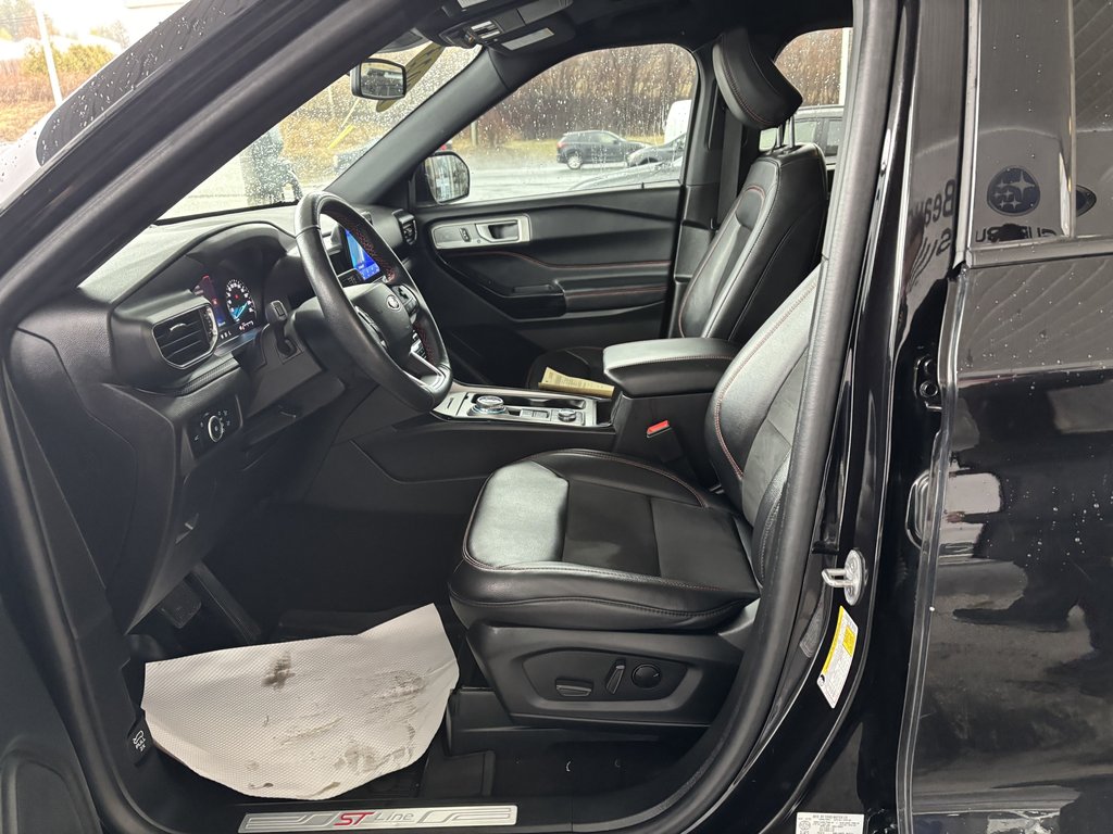 Ford Explorer ST-Line 4WD 2023 à Saint-Georges, Québec - 12 - w1024h768px
