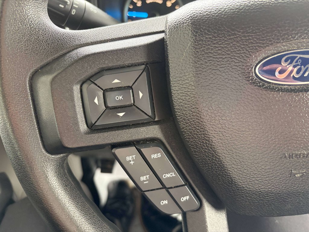 Ford F 150 XLT 2015 à Saint-Georges, Québec - 15 - w1024h768px
