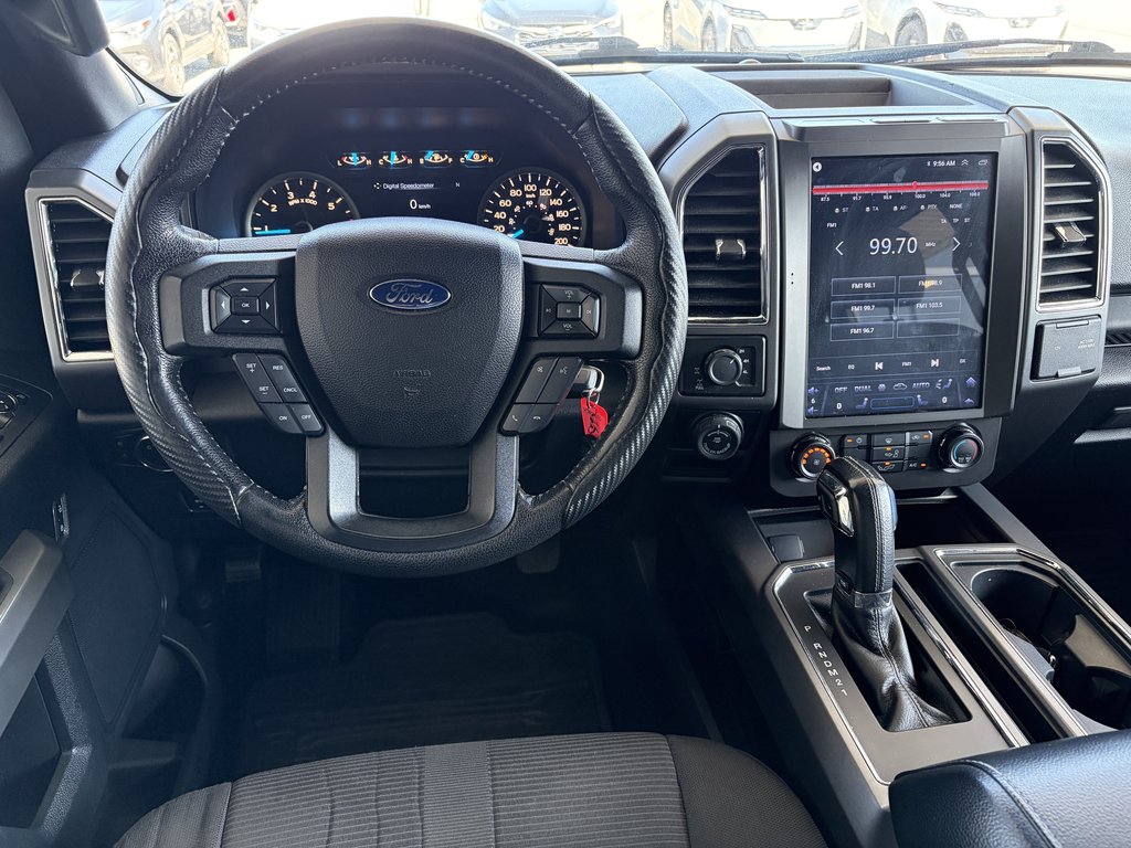 2016 Ford F-150 4WD SuperCrew 145  XLT in Saint-Georges, Quebec - 11 - w1024h768px