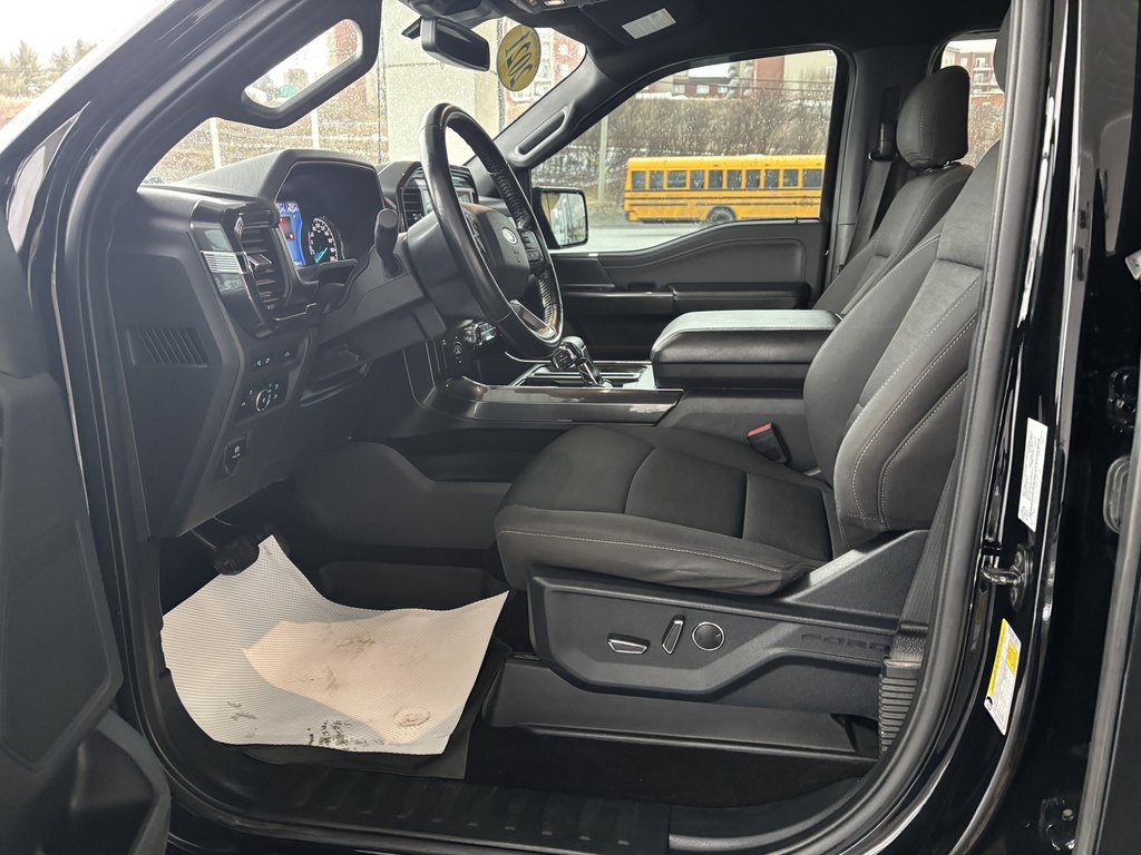 Ford F-150 XLT 4WD SuperCrew 5.5' Box 2021 à Saint-Georges, Québec - 11 - w1024h768px