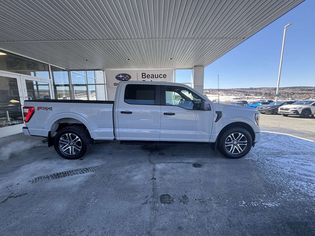 Ford F-150 XL 4WD SuperCrew 6.5' Box 2023 à Saint-Georges, Québec - 2 - w1024h768px
