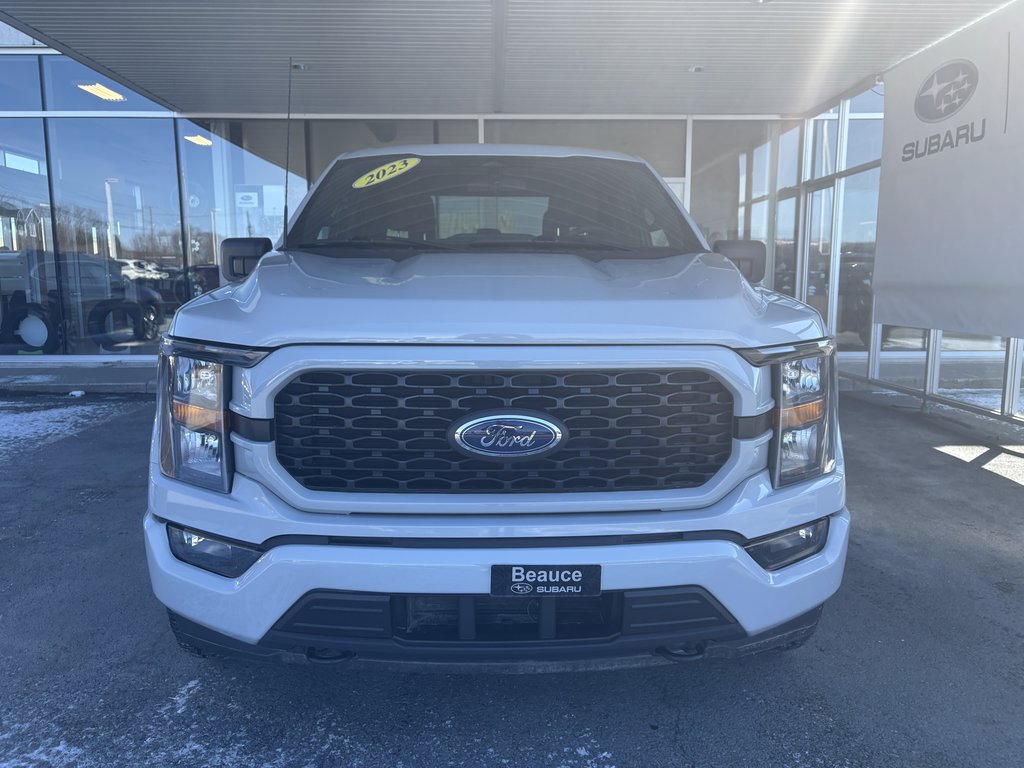 Ford F-150 XL 4WD SuperCrew 6.5' Box 2023 à Saint-Georges, Québec - 8 - w1024h768px