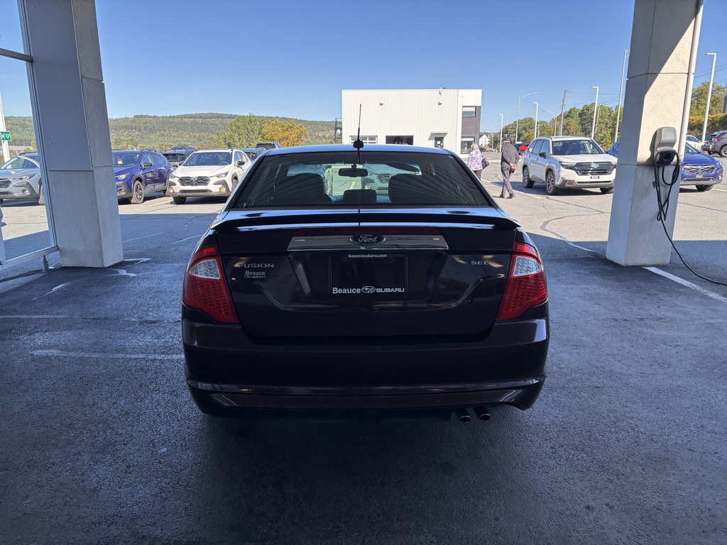 2011 Ford Fusion 4dr Sdn I4 SEL FWD in Saint-Georges, Quebec - 4 - w1024h768px