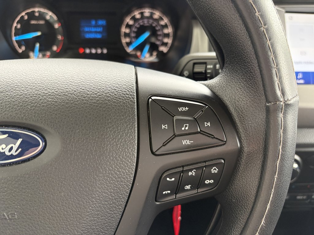 2022 Ford Ranger XL 4WD SuperCab 6' Box in Saint-Georges, Quebec - 14 - w1024h768px